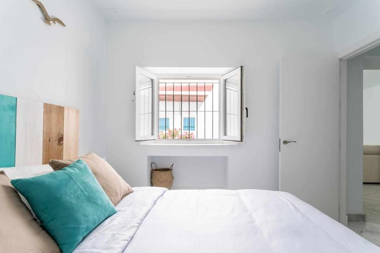 Fantastico Atico En El Casco Antiguo En A La Pla Leilighet Cádiz Eksteriør bilde